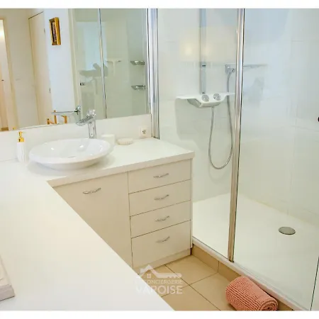 아파트 Les Gregoriennes T2 Climatise Centre-terrasse-parking-wifi