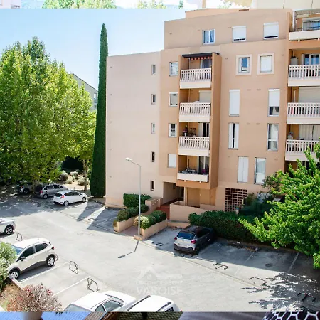 Les Gregoriennes T2 Climatise Centre-terrasse-parking-wifi 아파트 히에레